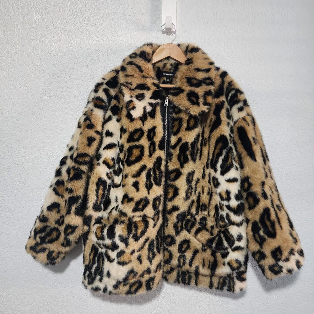 Express Faux Fur Leopard Print Full Zip Oversized Jackets Coat Large Cozy Winter